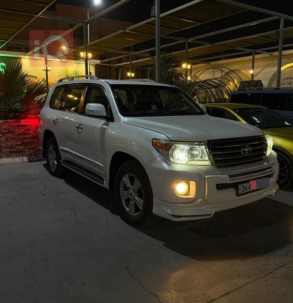 تويوتا لاندكروزر